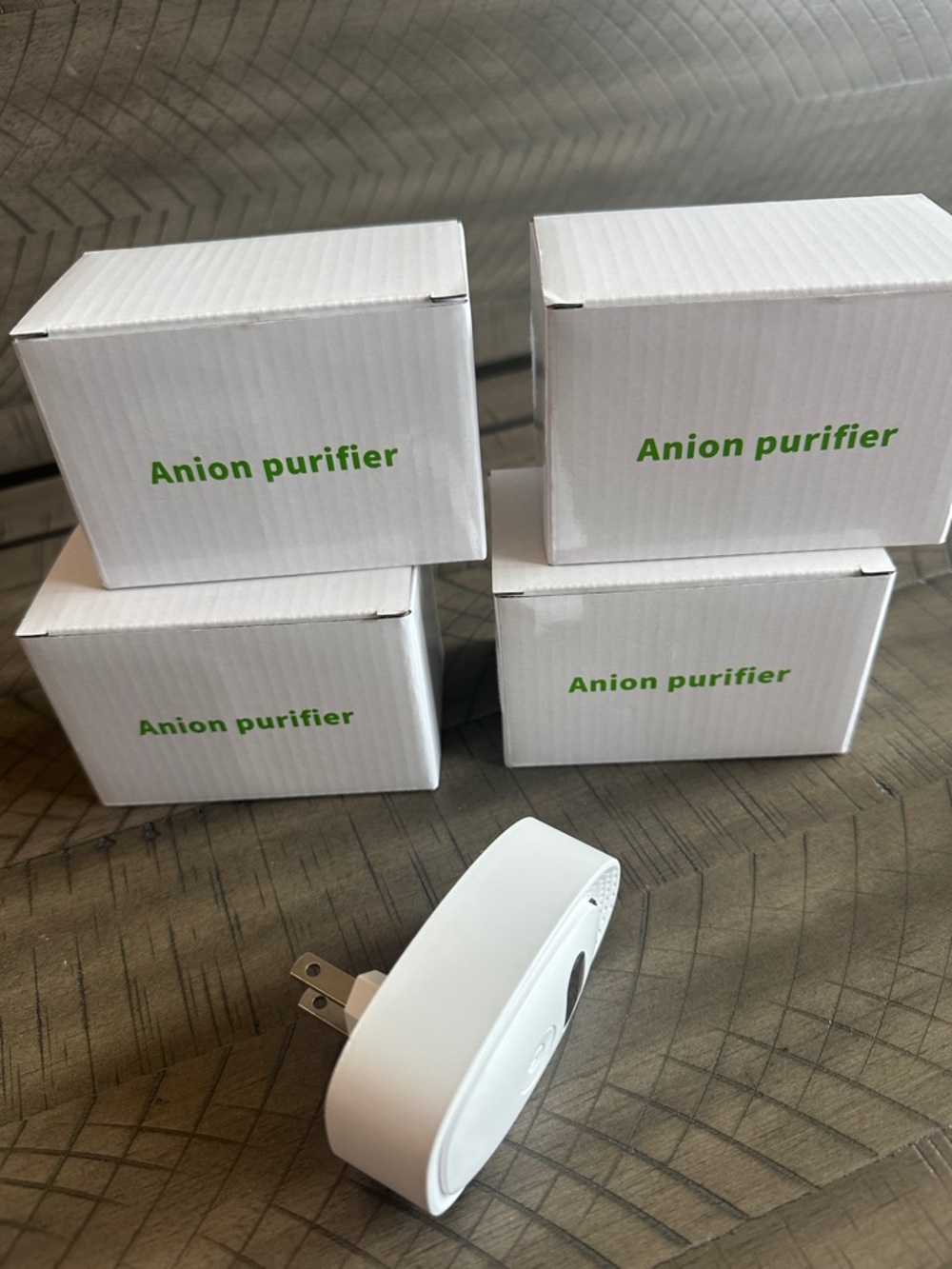 Set of 4 White Plug-In Anion Air Purifiers Ionizers